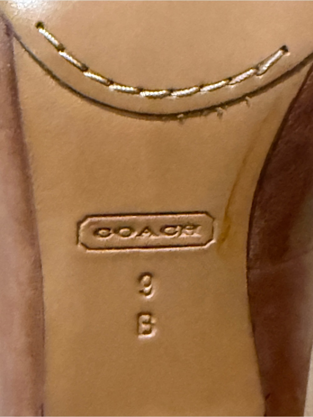 Coach Brown Leather Pump with Gold Horsebit Accent - Size 9 - Picture 5 of 9
